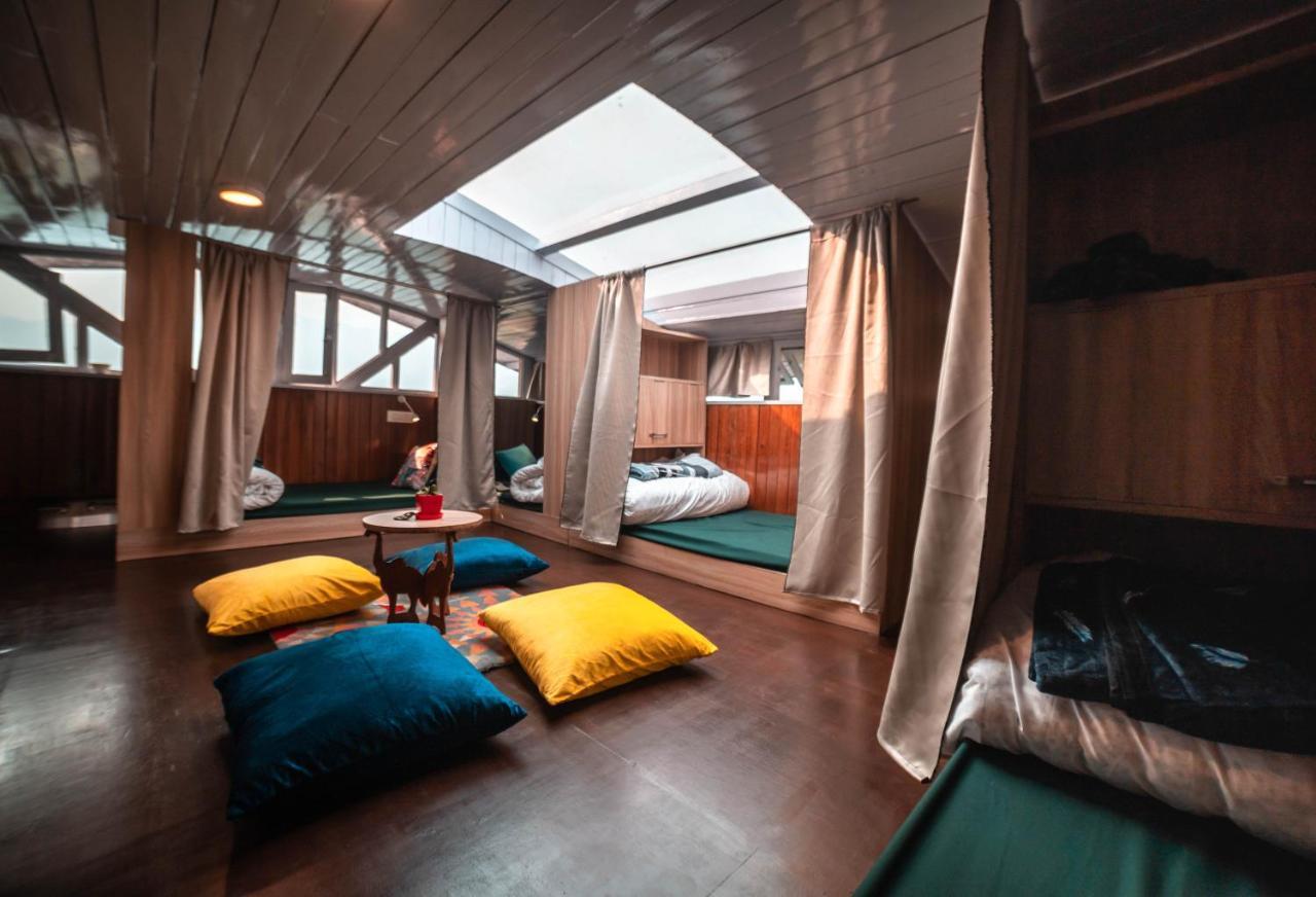 Tag Along 2 0 Hostel กังต็อก ภายนอก รูปภาพ