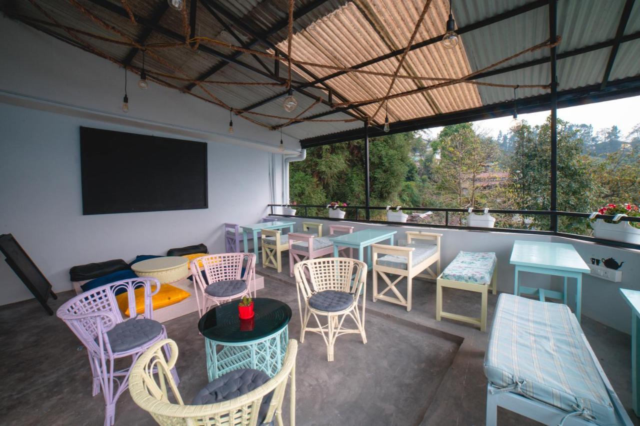 Tag Along 2 0 Hostel กังต็อก ภายนอก รูปภาพ