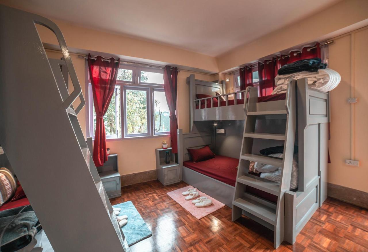 Tag Along 2 0 Hostel กังต็อก ภายนอก รูปภาพ