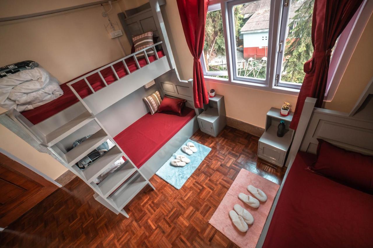 Tag Along 2 0 Hostel กังต็อก ภายนอก รูปภาพ
