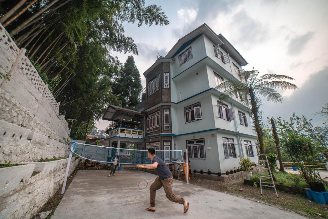 Tag Along 2 0 Hostel กังต็อก ภายนอก รูปภาพ